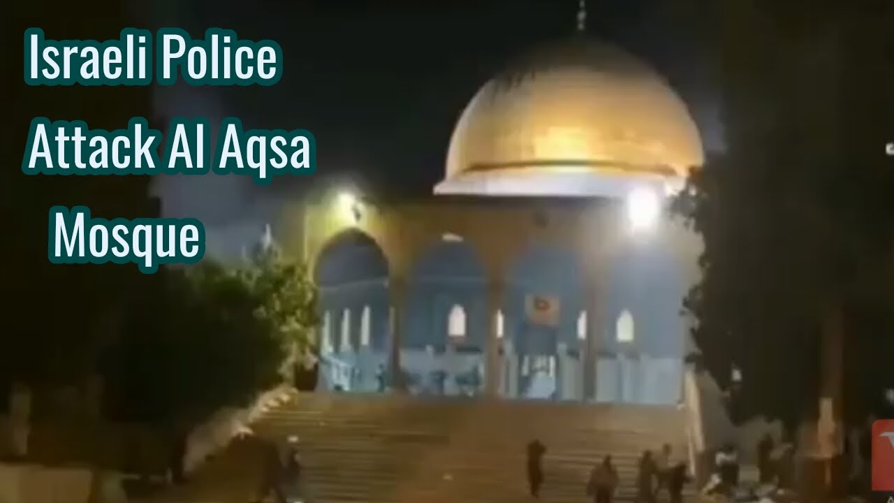 Israel police attack Palestine at aqsa Mosque during protest