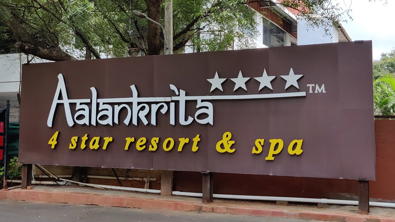 Aalankrita Resorts||Hyderabad|| Room tour|| Breakfast and dinner